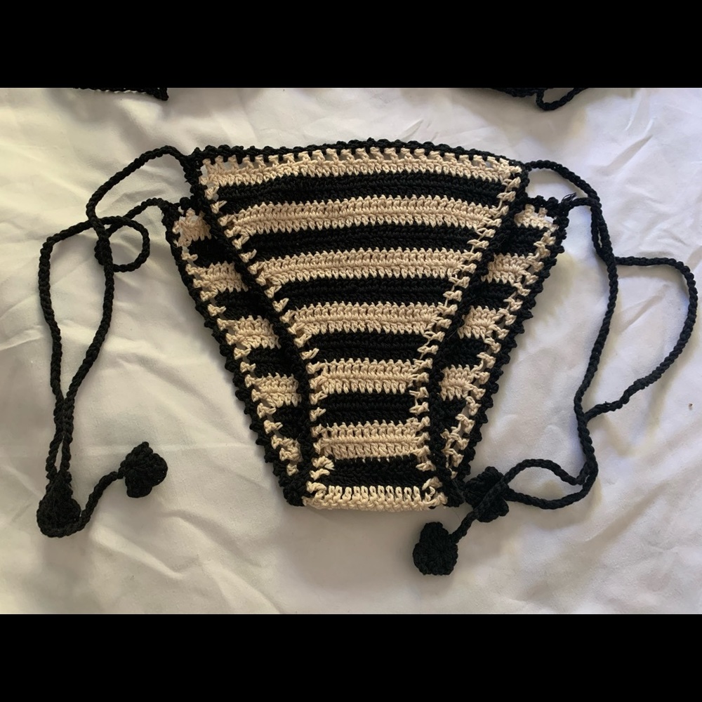 Black and Tan (cream)  crochet knit string bikini - Picture 6 of 7